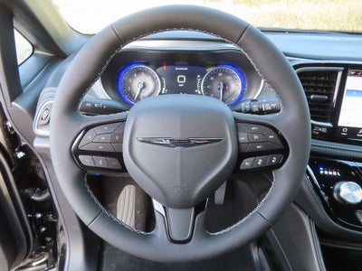 2026 Chrysler Pacifica PACIFICA LIMITED AWD