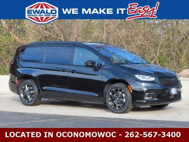 2026 Chrysler Pacifica PACIFICA LIMITED AWD