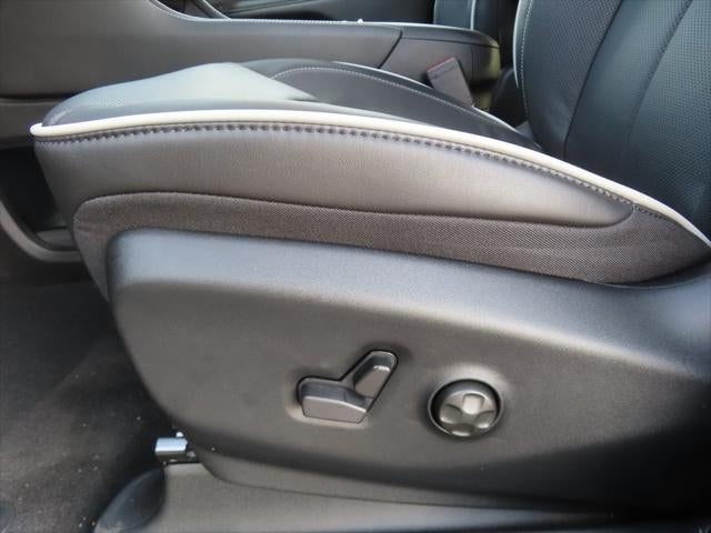 2026 Chrysler Pacifica PACIFICA LIMITED AWD