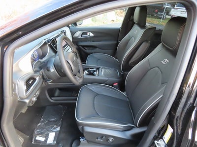 2026 Chrysler Pacifica PACIFICA LIMITED AWD