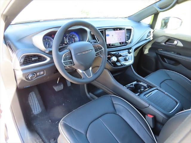 2027 Chrysler Pacifica PACIFICA LIMITED AWD
