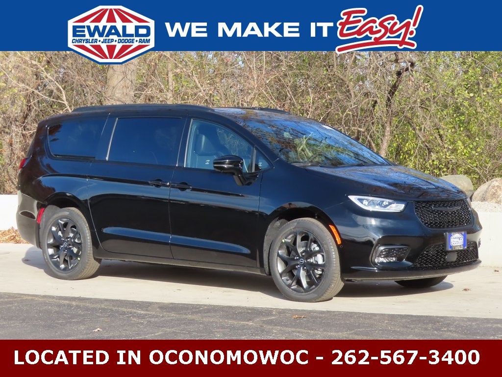 2026 Chrysler Pacifica PACIFICA LIMITED AWD