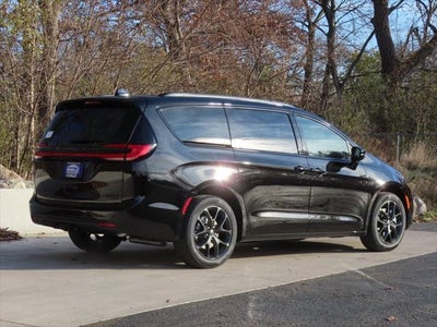 2026 Chrysler Pacifica PACIFICA LIMITED AWD