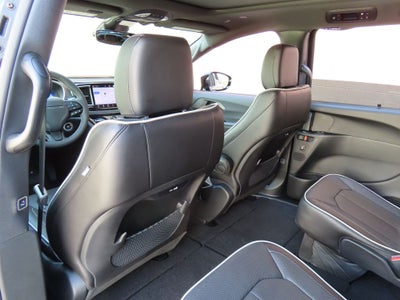 2027 Chrysler Pacifica PACIFICA LIMITED AWD