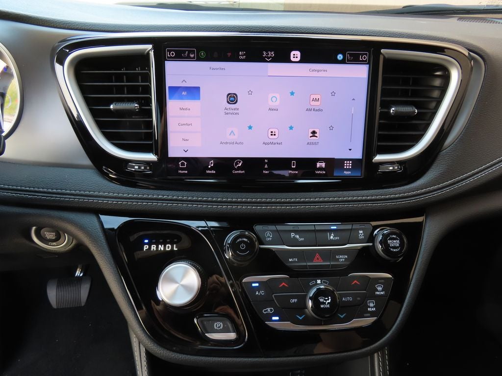 2027 Chrysler Pacifica PACIFICA LIMITED AWD