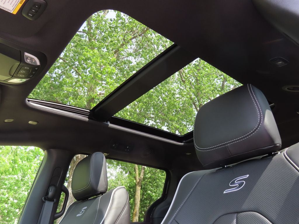 2027 Chrysler Pacifica PACIFICA LIMITED AWD