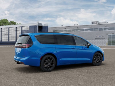 2027 Chrysler Pacifica PACIFICA LIMITED AWD