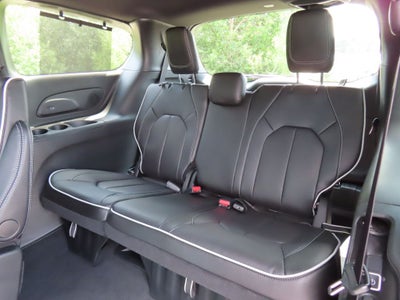 2027 Chrysler Pacifica PACIFICA LIMITED AWD