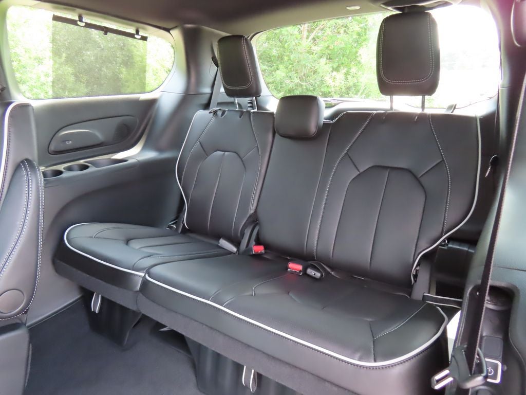 2027 Chrysler Pacifica PACIFICA LIMITED AWD