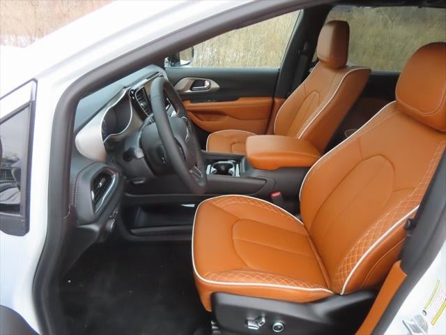 2026 Chrysler Pacifica PACIFICA PINNACLE AWD