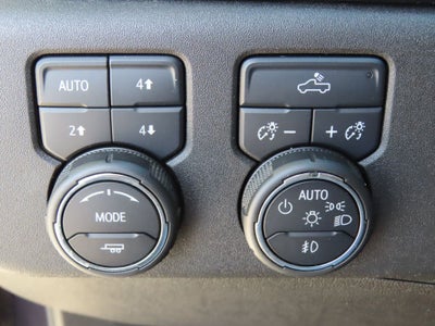 2024 Chevrolet Silverado 1500 4WD Crew Cab Short Bed RST