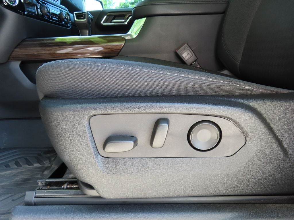 2024 Chevrolet Silverado 1500 4WD Crew Cab Short Bed RST