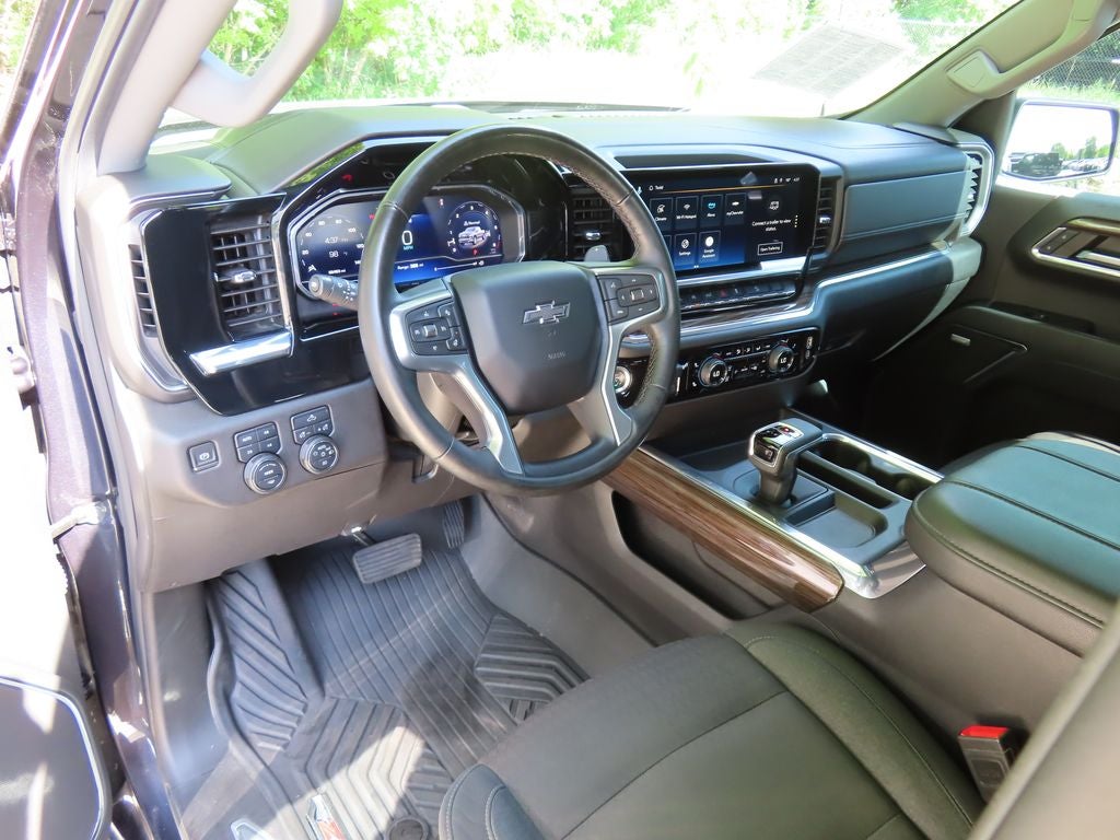 2024 Chevrolet Silverado 1500 4WD Crew Cab Short Bed RST