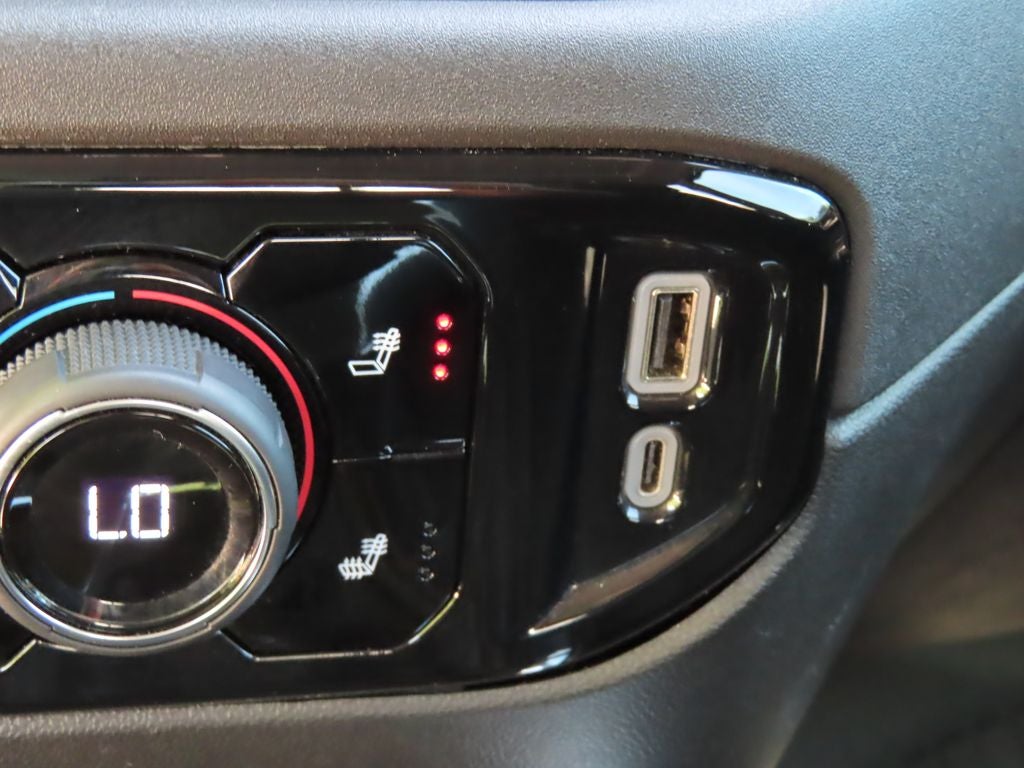 2024 Chevrolet Silverado 1500 4WD Crew Cab Short Bed RST