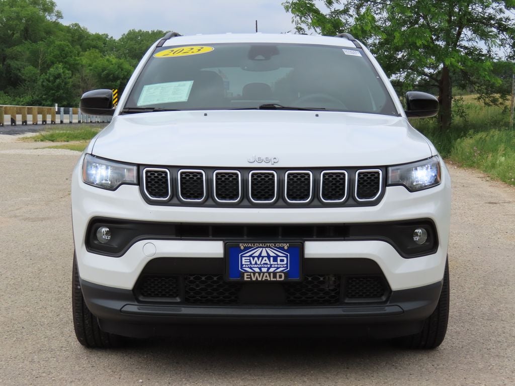 2023 Jeep Compass Latitude Lux