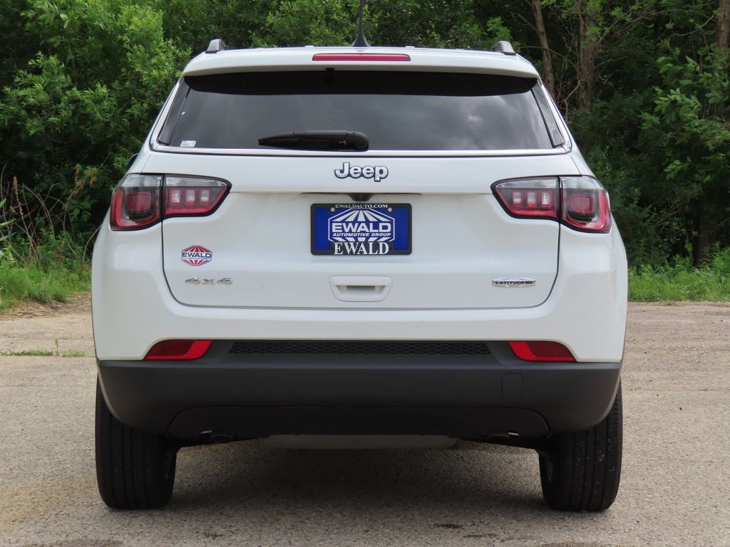 2023 Jeep Compass Latitude Lux