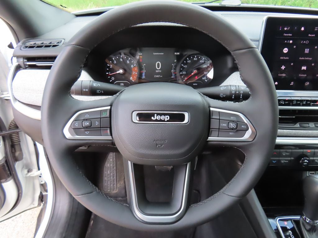 2023 Jeep Compass Latitude Lux