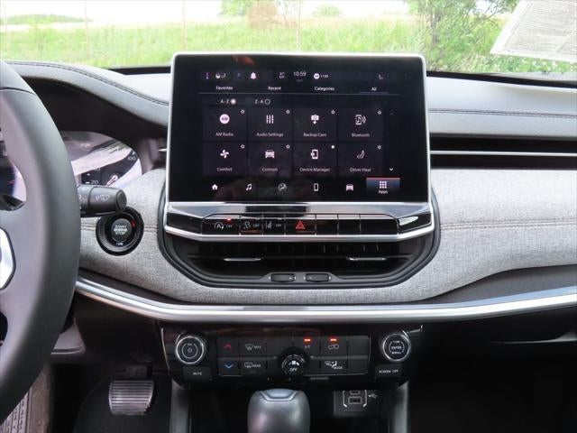 2023 Jeep Compass Latitude Lux FWD
