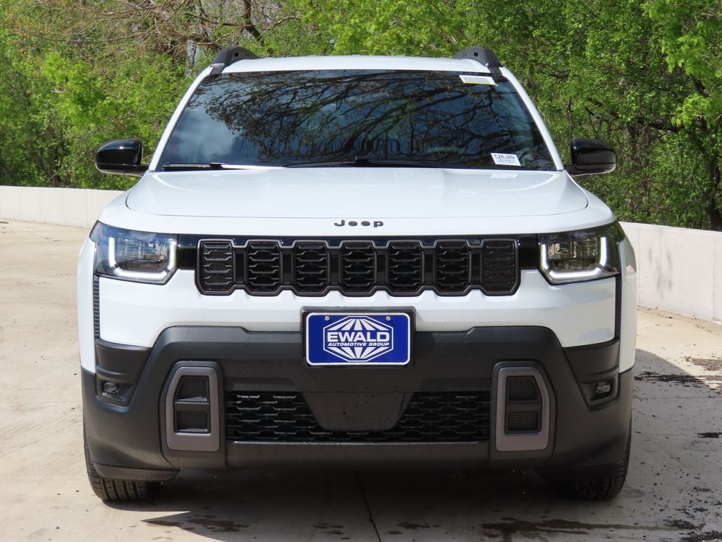 2026 Jeep Cherokee CHEROKEE LAREDO 4X4