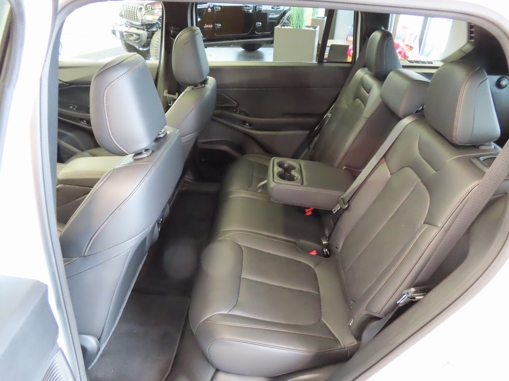 2026 Jeep Cherokee CHEROKEE OVERLAND 4X4