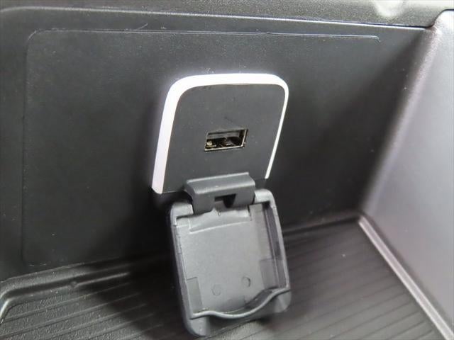 2026 RAM 3500 RAM 3500 TRADESMAN REGULAR CAB 4X4 8' BOX