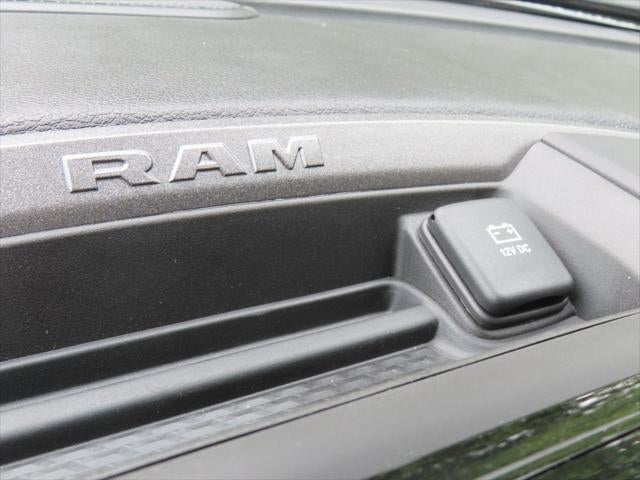 2026 RAM 3500 RAM 3500 TRADESMAN REGULAR CAB 4X4 8' BOX