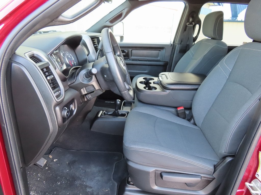 2024 RAM 3500 Tradesman Crew Cab 4x4 6'4' Box