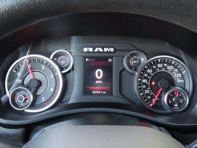 2024 RAM 3500 Tradesman Crew Cab 4x4 6'4' Box