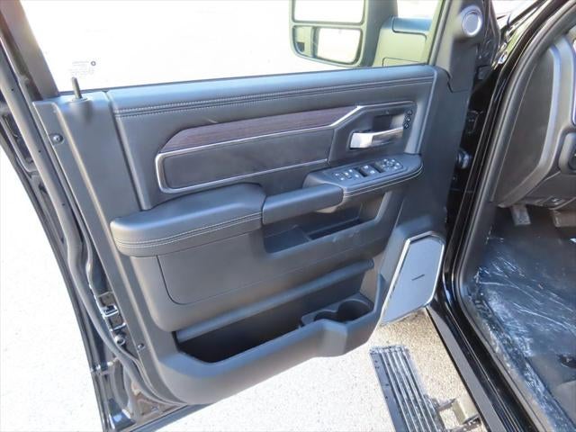 2026 RAM 2500 RAM 2500 LARAMIE CREW CAB 4X4 6'4' BOX