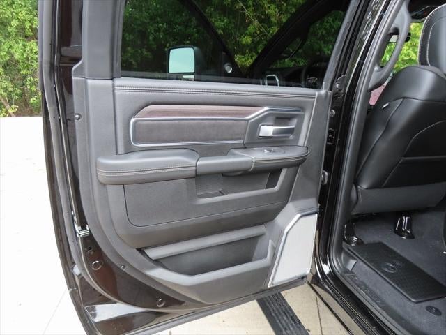 2026 RAM 2500 RAM 2500 LARAMIE CREW CAB 4X4 6'4' BOX