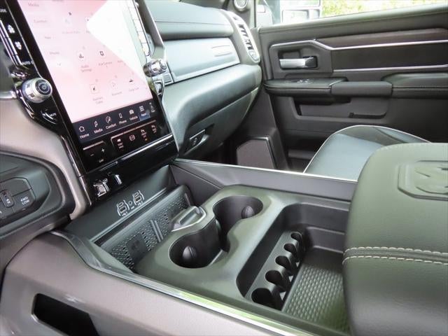 2026 RAM 2500 RAM 2500 LARAMIE CREW CAB 4X4 6'4' BOX