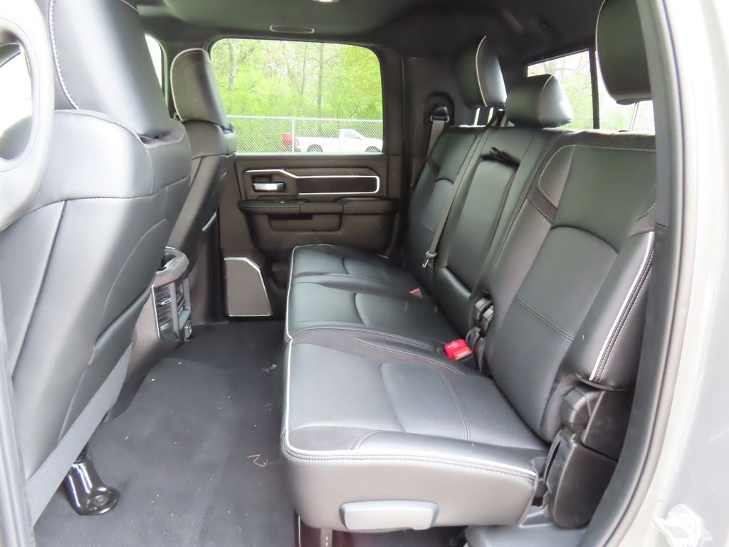 2026 RAM 2500 RAM 2500 LARAMIE MEGA CAB 4X4 6'4' BOX