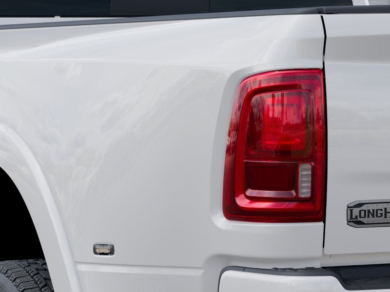 2026 RAM 3500 RAM 3500 LIMITED LONGHORN CREW CAB 4X4 8' BOX