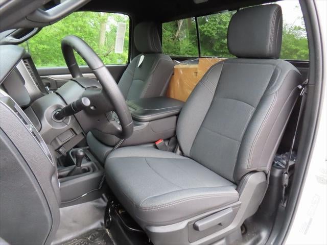 2024 RAM 2500 RAM 2500 TRADESMAN REGULAR CAB 4X4 8' BOX