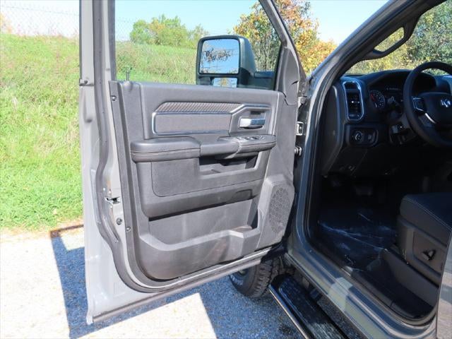 2027 RAM 2500 RAM 2500 BIG HORN CREW CAB 4X4 6'4' BOX