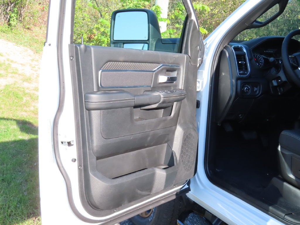 2027 RAM 2500 RAM 2500 BIG HORN CREW CAB 4X4 6'4' BOX