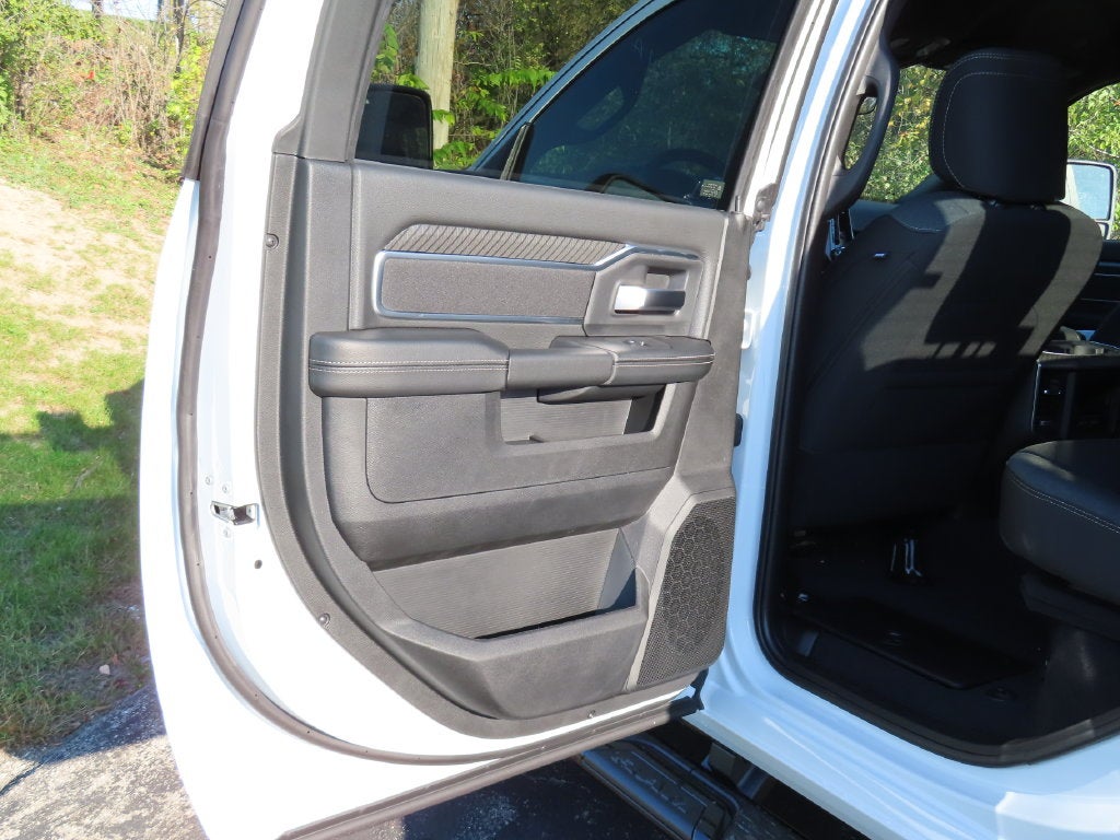 2027 RAM 2500 RAM 2500 BIG HORN CREW CAB 4X4 6'4' BOX