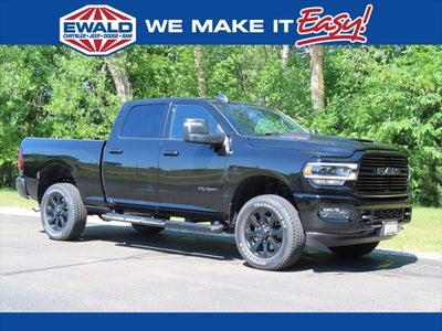2024 RAM 2500 Laramie Crew Cab 4x4 6'4' Box