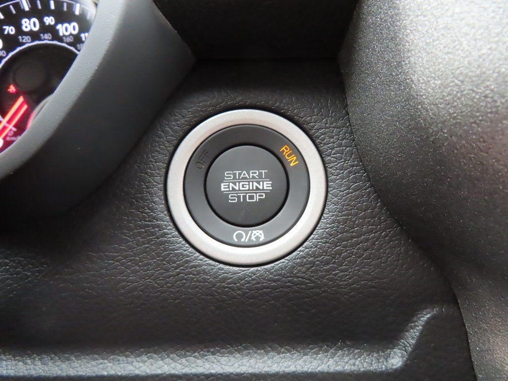 2026 RAM 5500HD RAM 5500 TRADESMAN CHASSIS REGULAR CAB 4X4 60' CA