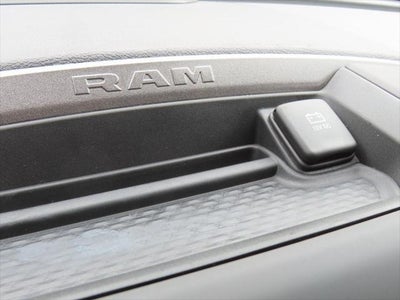 2026 RAM 5500HD RAM 5500 TRADESMAN CHASSIS REGULAR CAB 4X4 60' CA