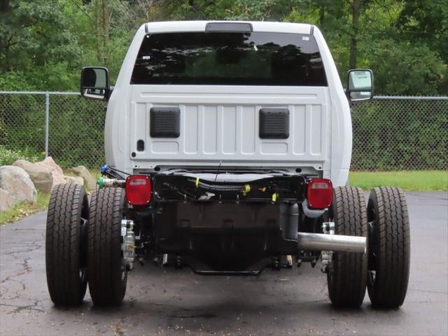 2026 RAM 5500HD RAM 5500 TRADESMAN CHASSIS REGULAR CAB 4X4 60' CA