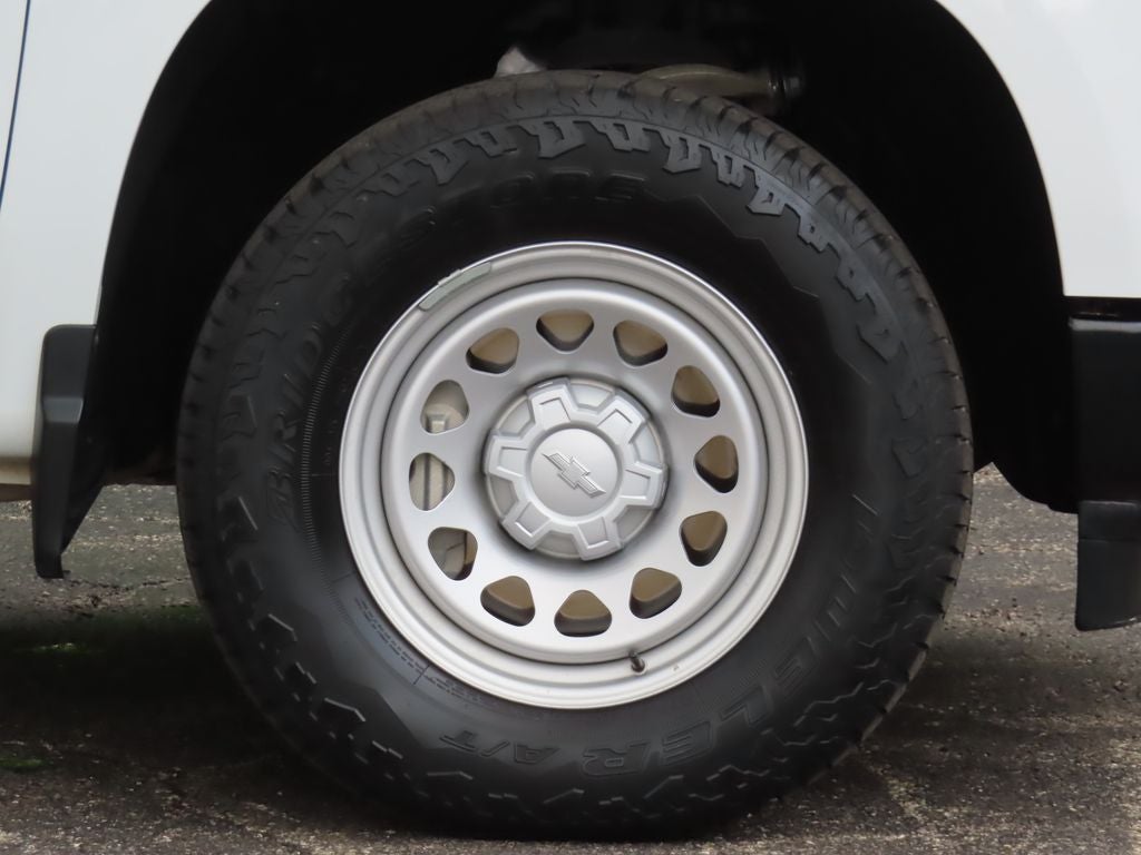2024 Chevrolet Silverado 1500 4WD Crew Cab Short Bed WT