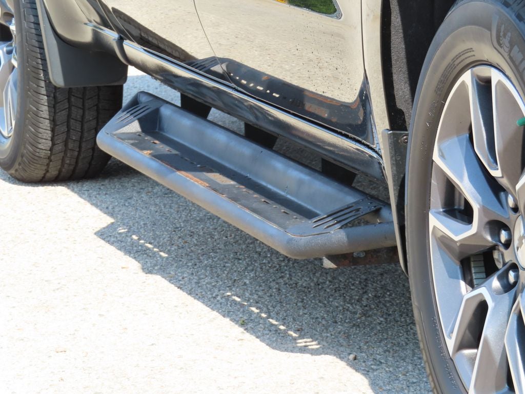 2021 Chevrolet Silverado 1500 4WD Crew Cab Standard Bed RST