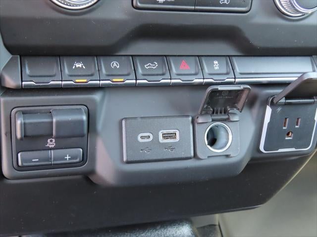 2023 GMC Sierra 1500 4WD Regular Cab Standard Box Pro