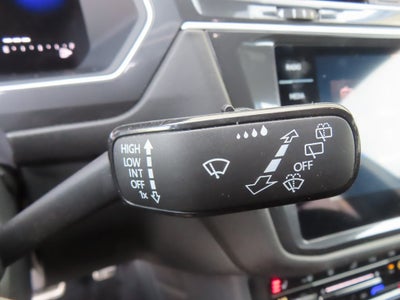 2024 Volkswagen Tiguan 2.0T SE R-Line Black