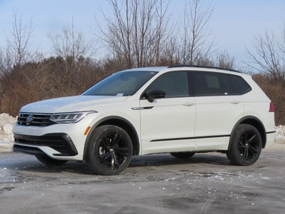 2024 Volkswagen Tiguan 2.0T SE R-Line Black