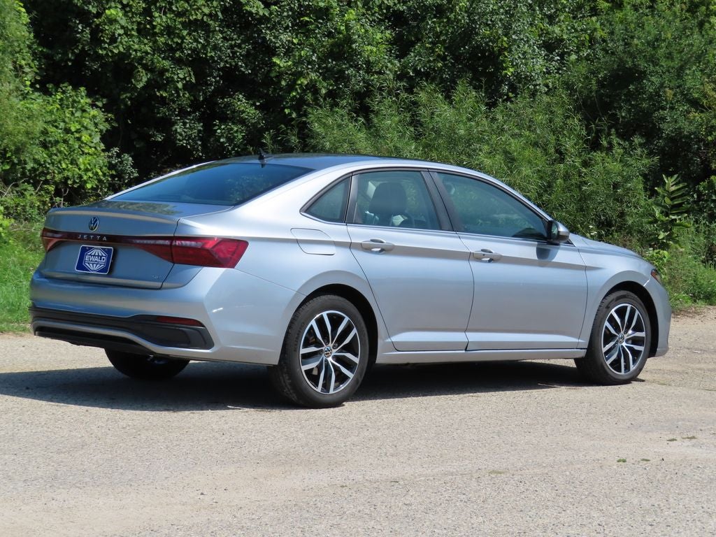 2025 Volkswagen Jetta 1.5T SE
