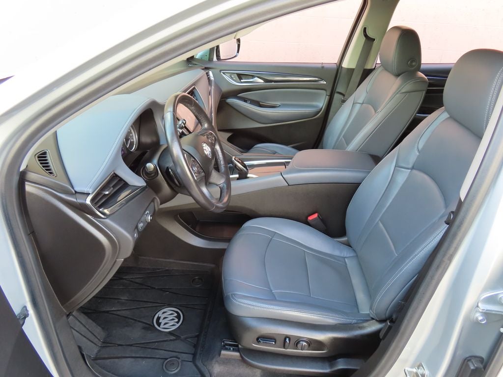 2021 Buick Enclave AWD Essence