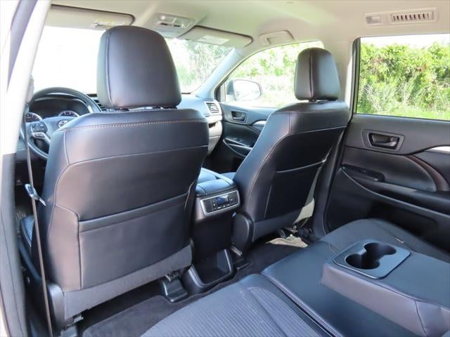 2016 Toyota Highlander LE Plus V6