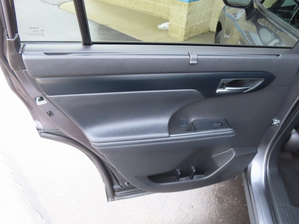 2024 Toyota Highlander Base